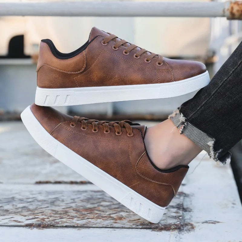 Lauge | Herresneakers med Hvid Sål