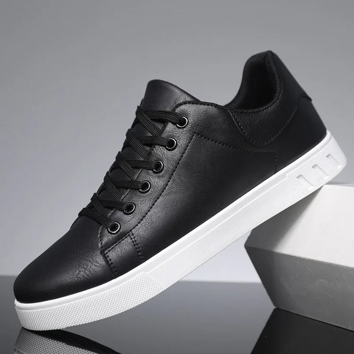 Lauge | Herresneakers med Hvid Sål
