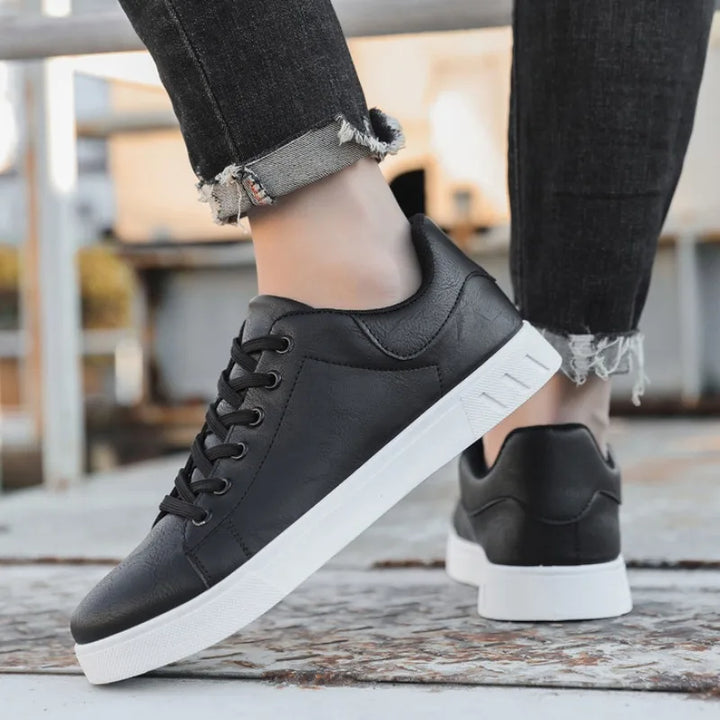 Lauge | Herresneakers med Hvid Sål