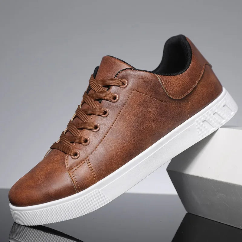 Lauge | Herresneakers med Hvid Sål